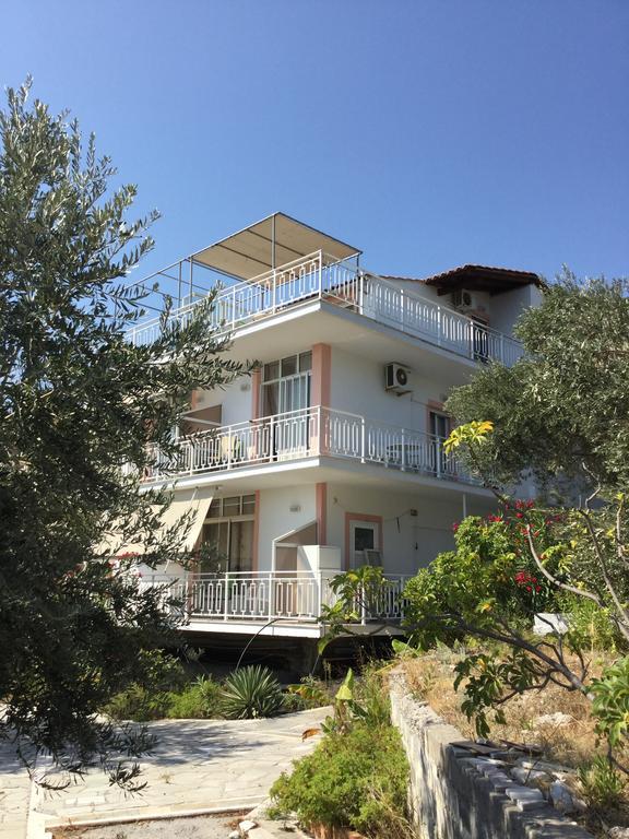 Villa Seretis Кокари Екстериор снимка